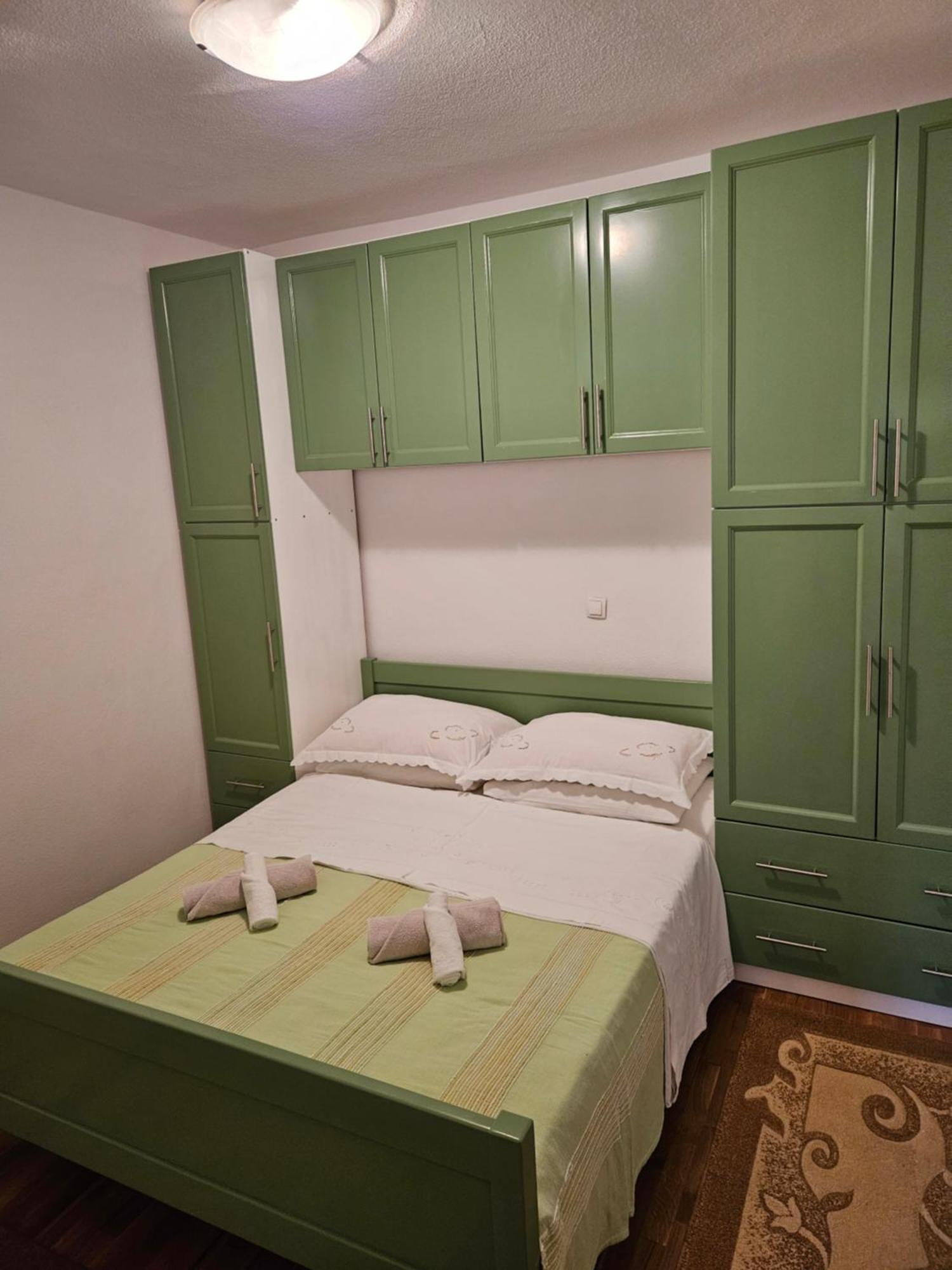 Apartmani Natasa ล็อควา โรโกซนิตซา ภายนอก รูปภาพ