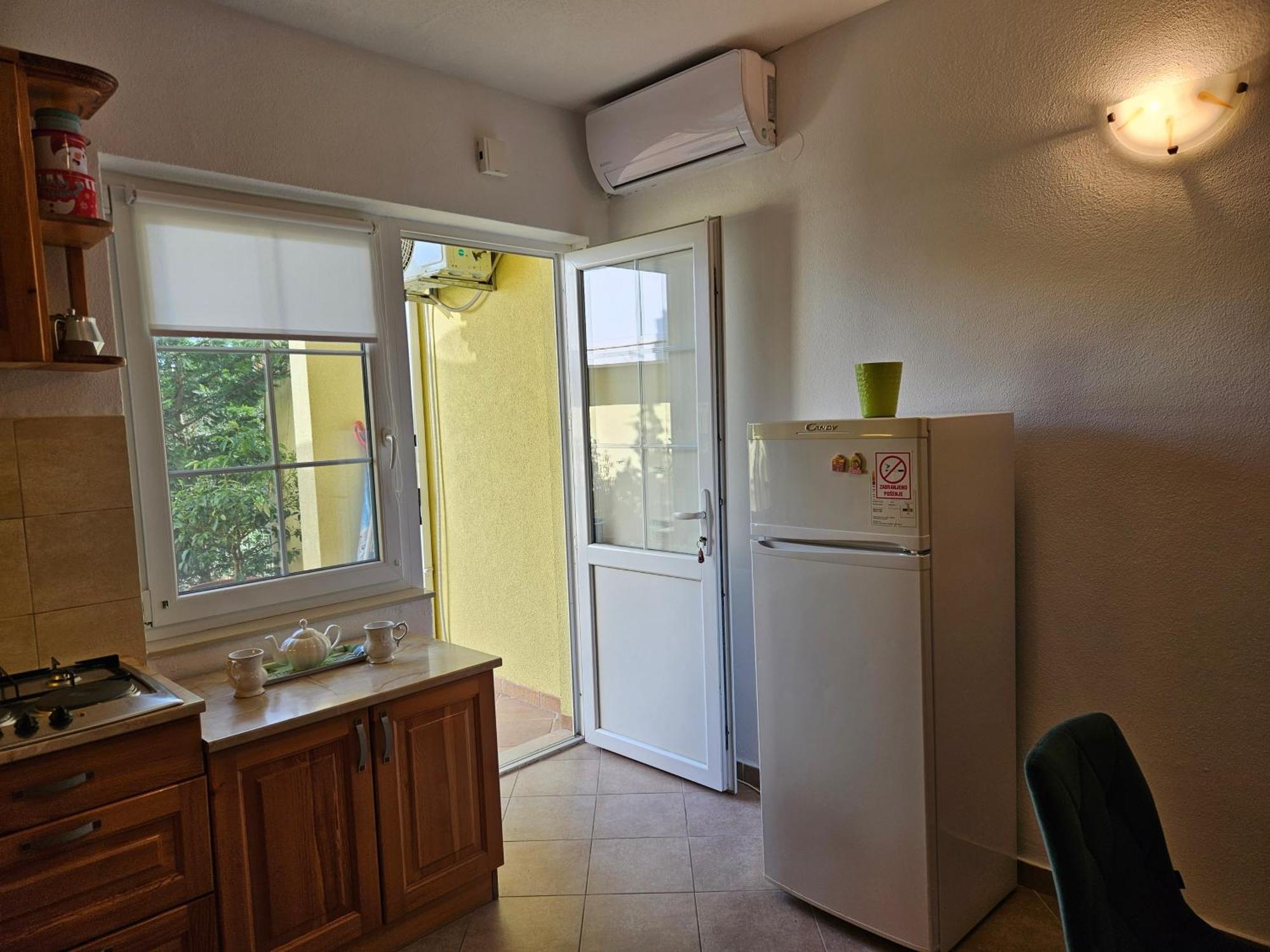 Apartmani Natasa ล็อควา โรโกซนิตซา ภายนอก รูปภาพ